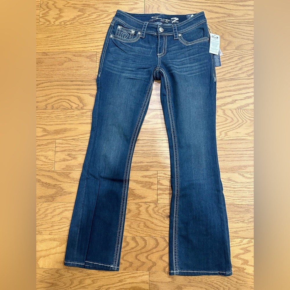 NWT Women’s Seven7 Jeans Boot Cut Size 8
